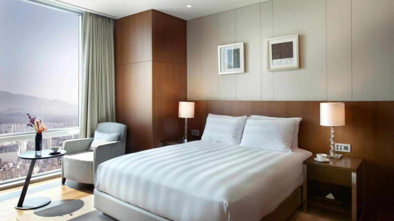Lotte City Hotel Jeju Exterior photo