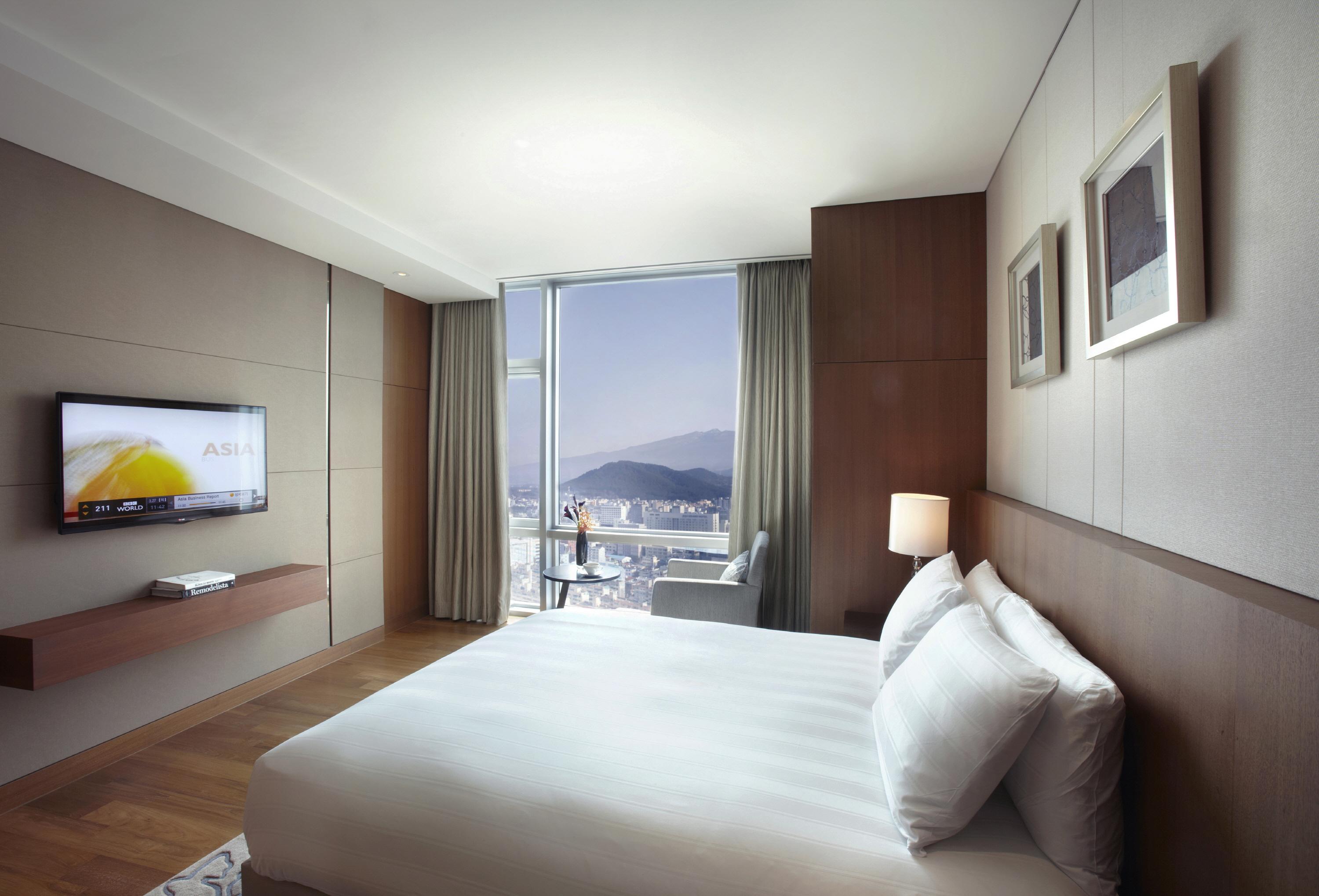 Lotte City Hotel Jeju Exterior photo